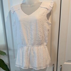 Harper 241 White Sleeveless Women's Top